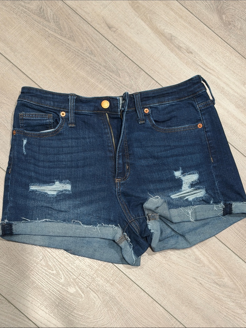 Universal Thread High Rise MIDI 10/30 Dark Wash Jean Shorts